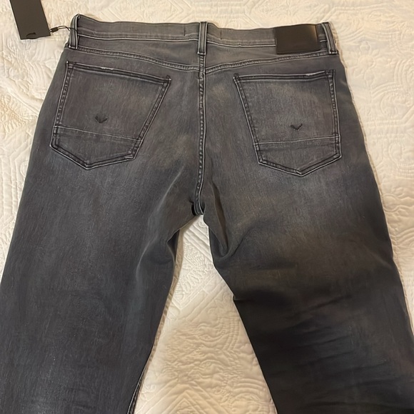 Never worn pair of Hudson Los Angeles designer jeans. - Picture 9 of 9